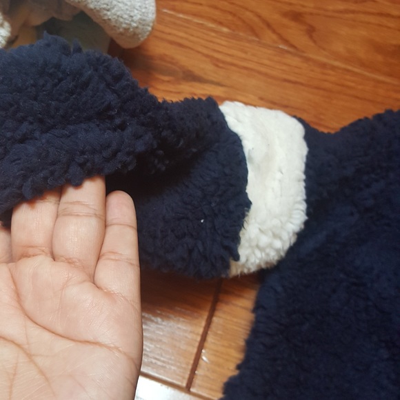 Coat - Picture 3 of 10